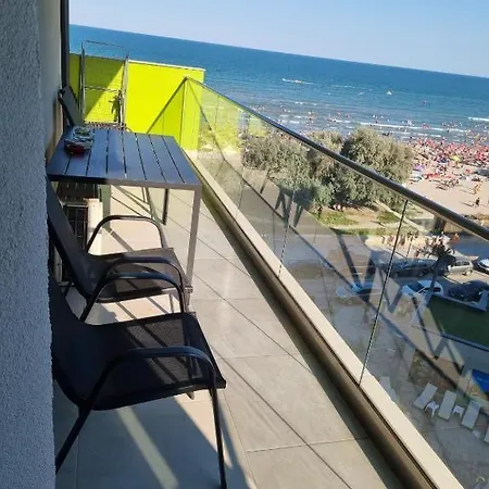 Hampton By Alz Apartahotel 3*