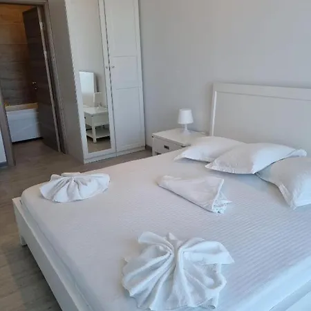 Hampton By Alz Aparthotel 3*